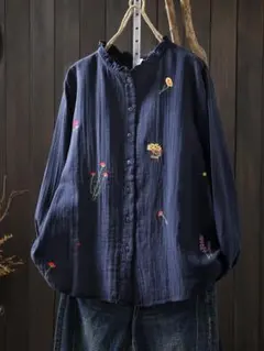 綿コットンダブルガーゼ長袖シャツブラウスコーネーション柄刺繍ネイビー