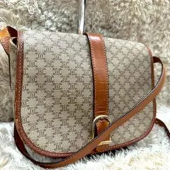 Item thumbnail for item 030c6f82-3add-4de6-b96b-55a1af408302