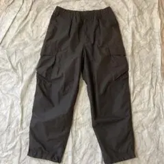 ユニクロUワイドフィットパラシュートカーゴパンツ