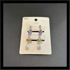 LUNA フラワーモチーフ イヤリング