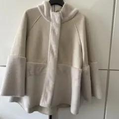 お値下げ！フード付きクリーム色ムートンコート