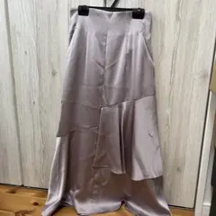 ミッシュマッシュ　パール装飾付き アシンメトリー フレアスカートのサムネイル