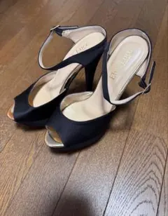 サンダル　2足 おまとめ　ミュール　ハイヒールのサムネイル