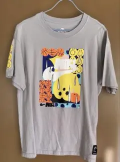 Nike グレー Tシャツ スマイリーフェイス