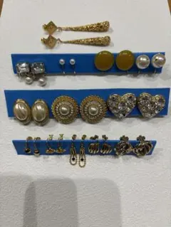 多様なデザインのイヤリングセット！まとめ売り！