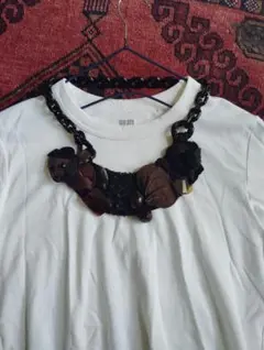 MARNI　レザーフラワー ビジュー ネックレスのサムネイル