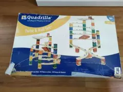 クアドリラ　ボーネルンド　玉の道　知育玩具のサムネイル