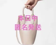 スターバックス　SAKURA2026　ボトルショルダーバッグメタリックピンク