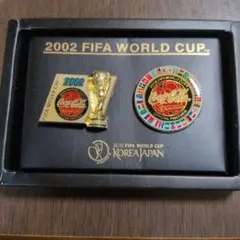 2002 FIFA WORLD CUP コカ・コーラ ピンバッジセット FIFAワールドカップ2002 記念ピンバッチ&シールセットコカ・コーラ