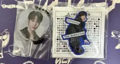 ドヨン　momentum ラントイ　nct127 アクキー