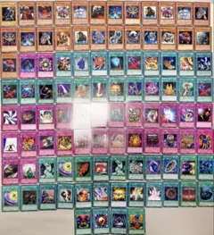 遊戯王カード【アンデット族】、【約100枚】魔法・罠カード含むまとめ売り