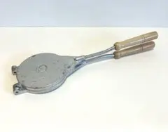 Item thumbnail for item a676025f-e67e-4a3a-a133-3fd85e1ecb0a