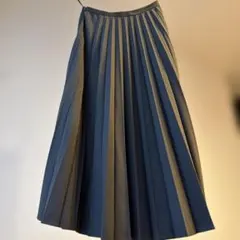 プリーツスカート　カーキー