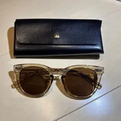 SHEIN クリアフレーム サングラス　ブラウンのサムネイル