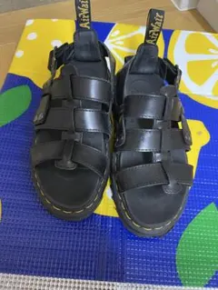 ドクターマーチン　Dr.Martens　厚底サンダル