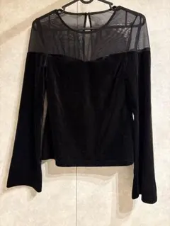 ベロアシースルートップス