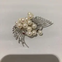 パール シルバー ブローチ エレガント