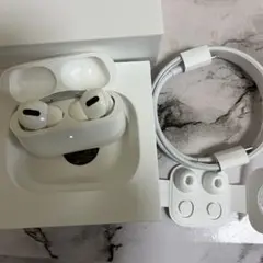 ジャンク品　AirPods本体 ホワイト 充電ケース付き 付属品付き 訳あり