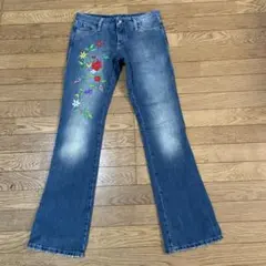 UNITED COLORS OF BENETTON 刺繍 フレアデニムのサムネイル
