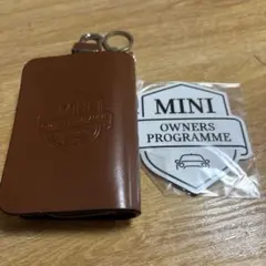 MINI 純正 キーケース ノベルティ レザー調　マグネットのサムネイル