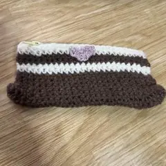 毛糸で作ったペンケース