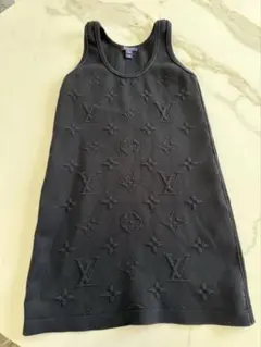 Item thumbnail for item 9c376704-cede-4f44-8921-70ef8ccd9d7c