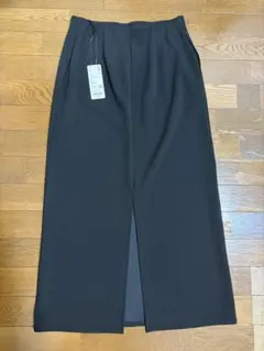 UNIQLO クレープジャージーナロースカート
