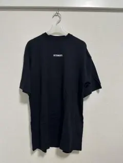 VETEMENTS ユニセックス ロングスリーブ Tシャツ ブラック長袖Tシャツ