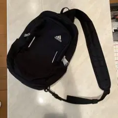 adidas ショルダーバッグ 黒
