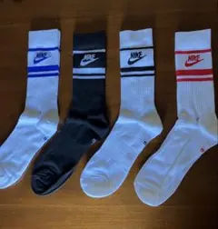 Nike ストライプソックス 靴下　4足 Lサイズ　マルチカラー　バリエーション