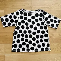 UNIQLO x Marimekko ドット柄 半袖Tシャツ Mサイズのサムネイル