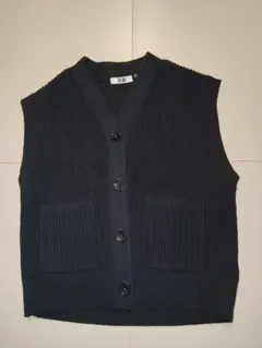 UNIQLO ユニクロ ニットベストブラック S