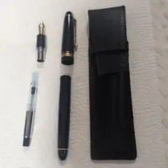 PILOT CUSTOM67 Red 万年筆 字幅F - メルカリ
