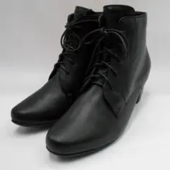 本革　レースアップブーツ 　ブラック　22.0センチ　３E
