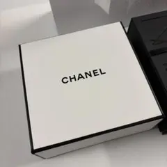 シャネル ギフトボックス