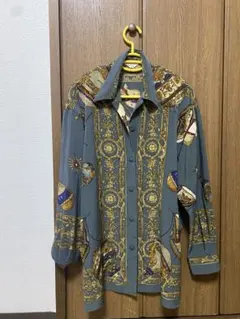 古着　ヴィンテージ　柄シャツ　長袖シャツ