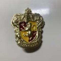 ハリーポッター ホグワーツ魔法魔術学校 ピンズコレクション グリフィンドール