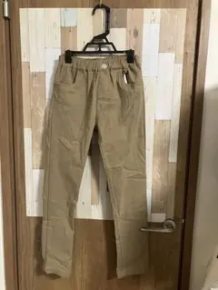【美品】150サイズ ベージュ テーパードパンツ