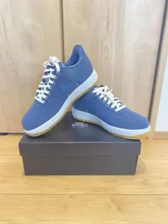 Item thumbnail for item 41c1d152-f87d-4c46-b16b-e3b64d4298f5