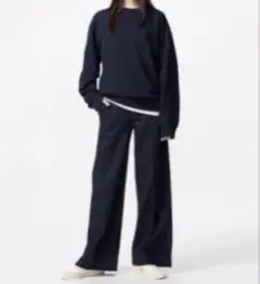☆2回着用☆UNIQLO ワイドトラウザージーンズ 丈長め 補正無し ネイビーのサムネイル