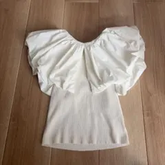 ZARA ウェーブトリムニットトップス ペプラムニット フリル - メルカリ