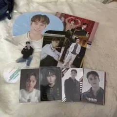 うちわ トレカ アクスタ seventeen vernonバーノン