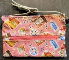ハンドメイド　保育士　ティッシュケース　ショルダー　お菓子のサムネイル