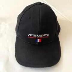 2026年最新】vetements ヴェトモン キャップの人気アイテム - メルカリ