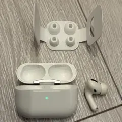 AirPods pro 第1世代 ケース + 左耳のみ + イヤーピース
