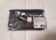 INI XQUARE サコッシュ