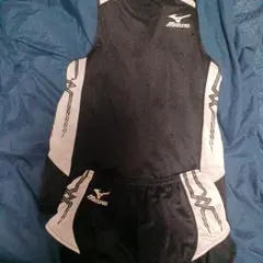 MIZUNO 陸上競技用 ユニフォーム 上下セットのサムネイル