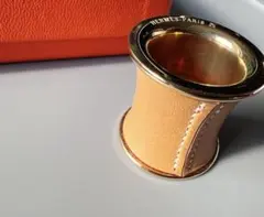 エルメス　スカーフリング　ベージュ