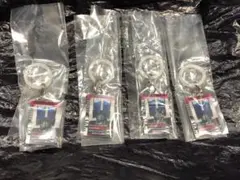 仮面ライダーめじるしアクセサリー ディエンド ライダーカード 4個セット