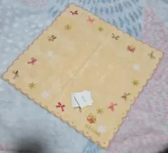 CELINE 刺繍タオルハンカチ ベージュ